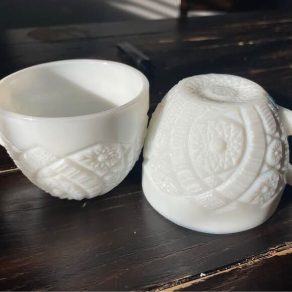 Vintage Other - 1950’s Vintage Milk Glass Tea Coffee Punch Cups
